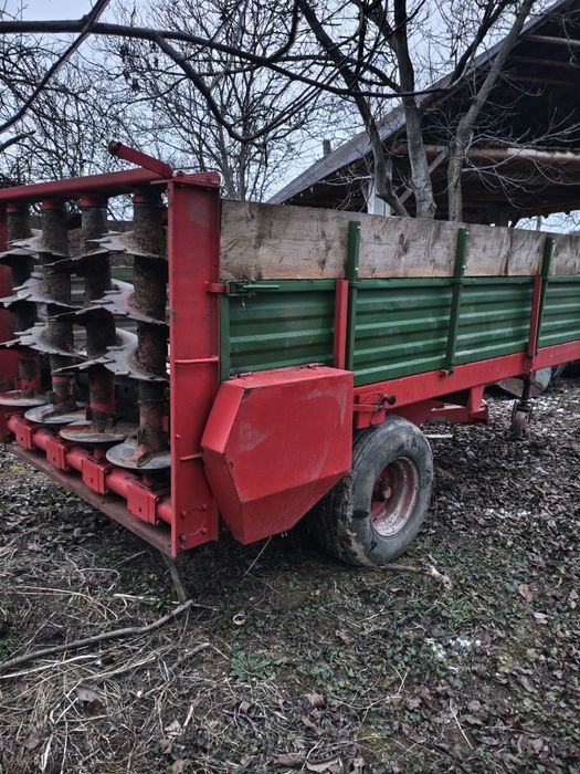 Mig de gunoi 6 t, remorca împrăștiat bălegar, gunoiera