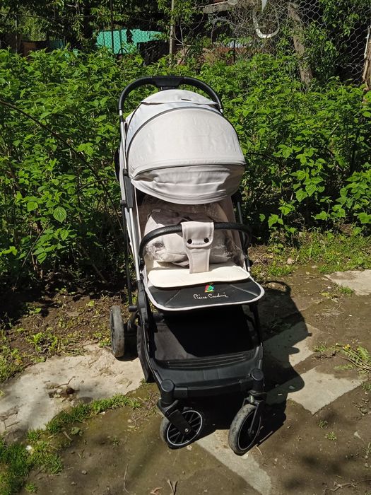 Коляска прогулочная