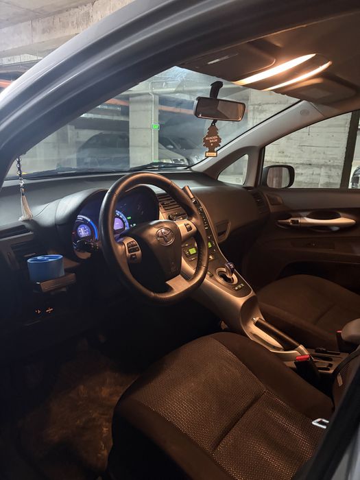 Toyota Auris 2011 1.8 Hybrid