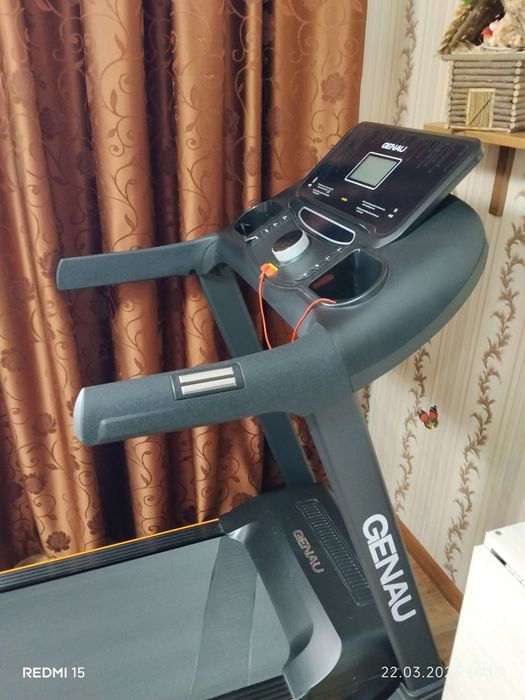 Продам беговую дорожку