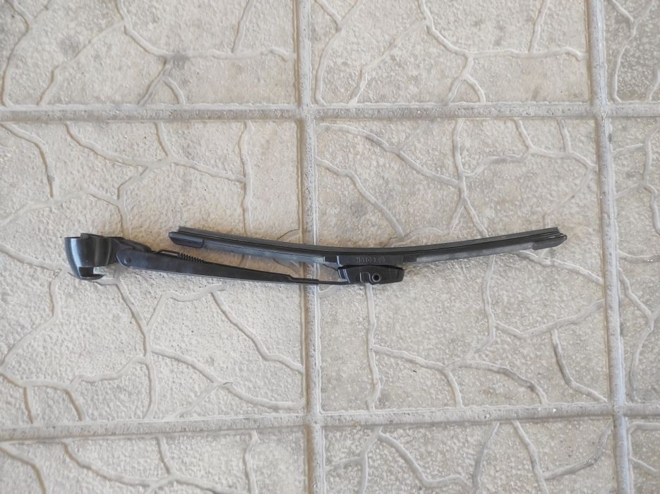 Рамо задна чистачка за VW комби с чистачка  Bosch