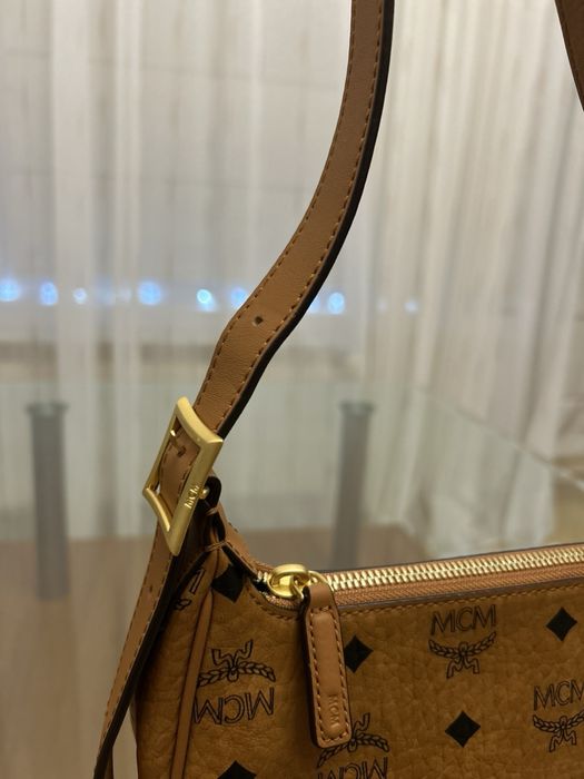 MCM дамска чанта