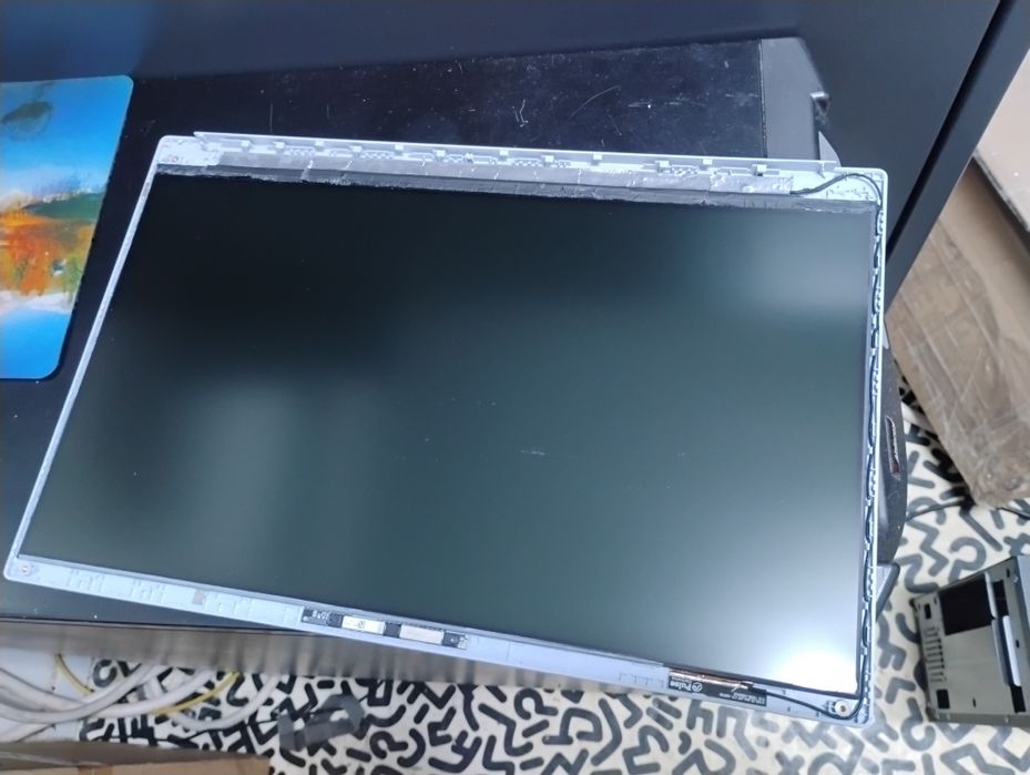 Laptop Asus  - i3 - 12th - defect