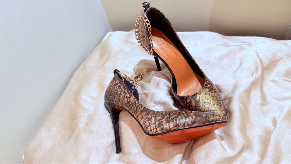 Продам туфли абсолютно новое