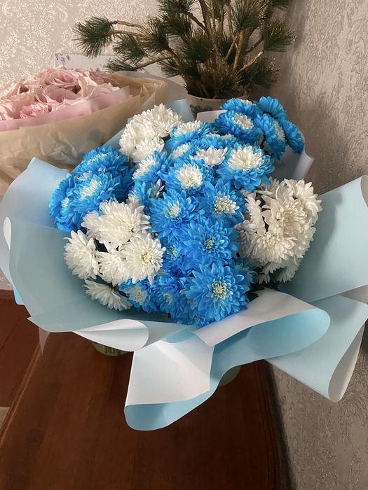 Большой букет из хризантем