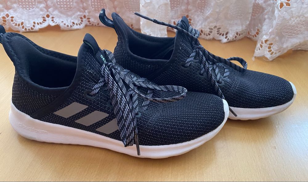 Дамски маратонки