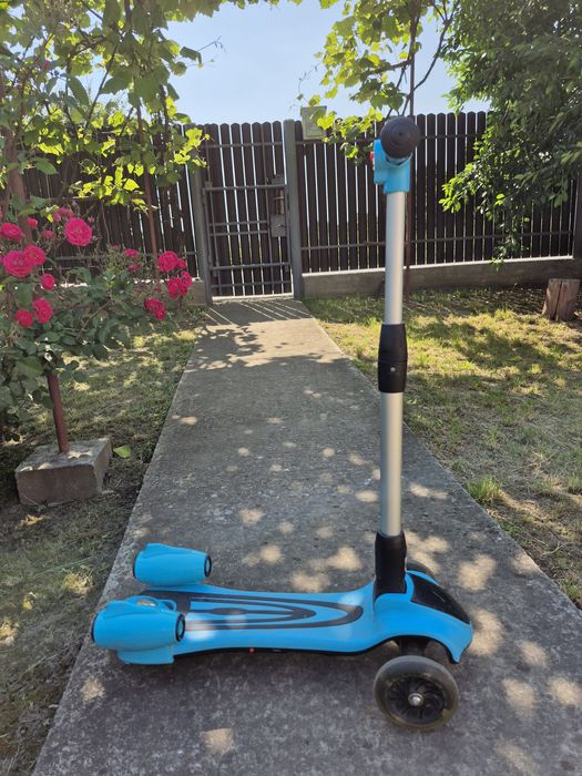 Vand trotineta copiii