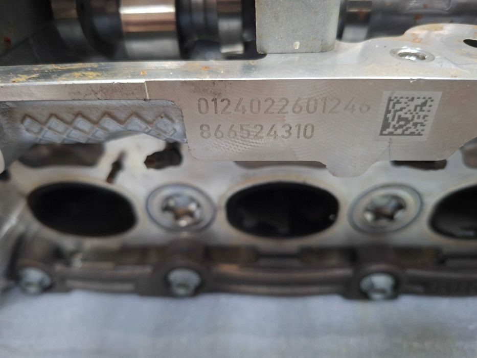 Нова Цилиндрова глава к-т валове B58 B30B BMW G30 G11 G14 G05 G06 4.0i