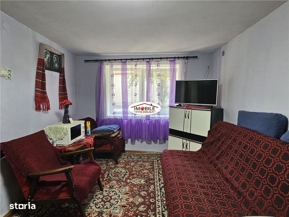 Casa spatioasa cu 2000 mp teren pe Valea Hartibaciului la Ilimbav