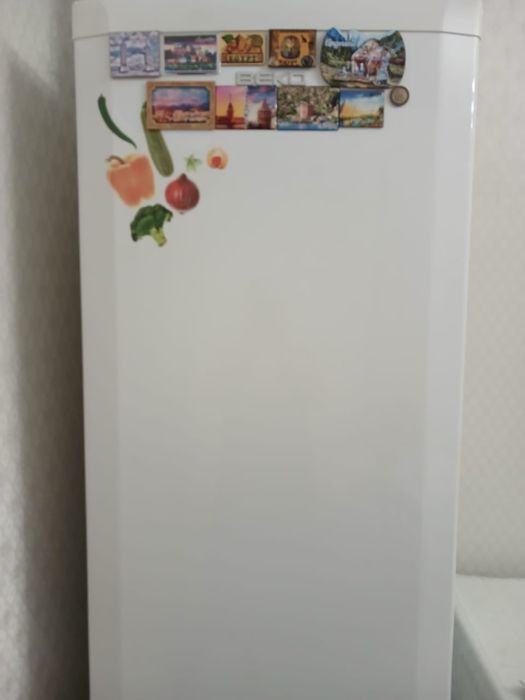 Продам холодильник