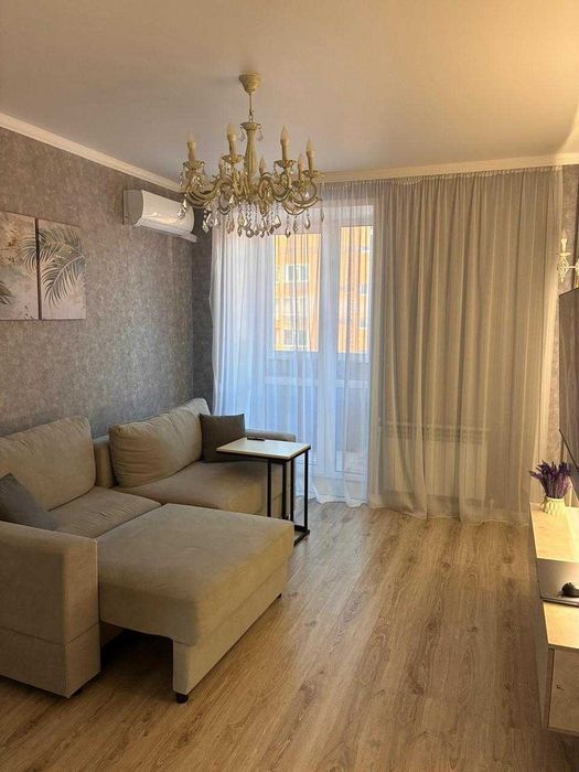 Продам 3-х комнатную квартиру в районе плазы