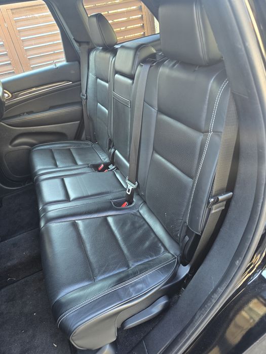 Кожен салон за Jeep Grand Cherokee WK2