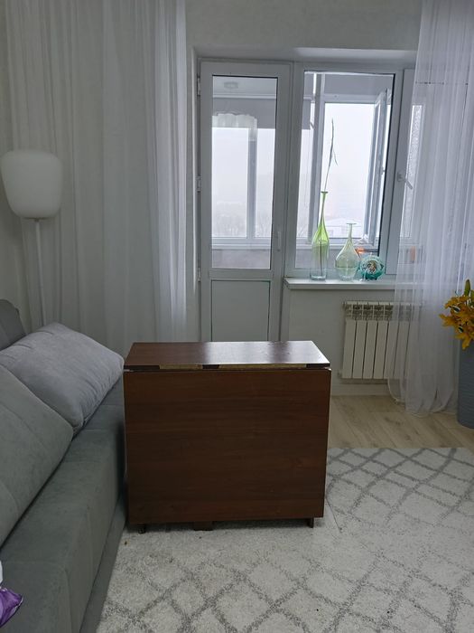 продам стол книжку