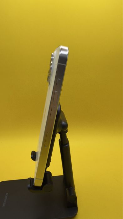 iPhone 15 Pro  256 GB White Titanium Sănătate Baterie 89%