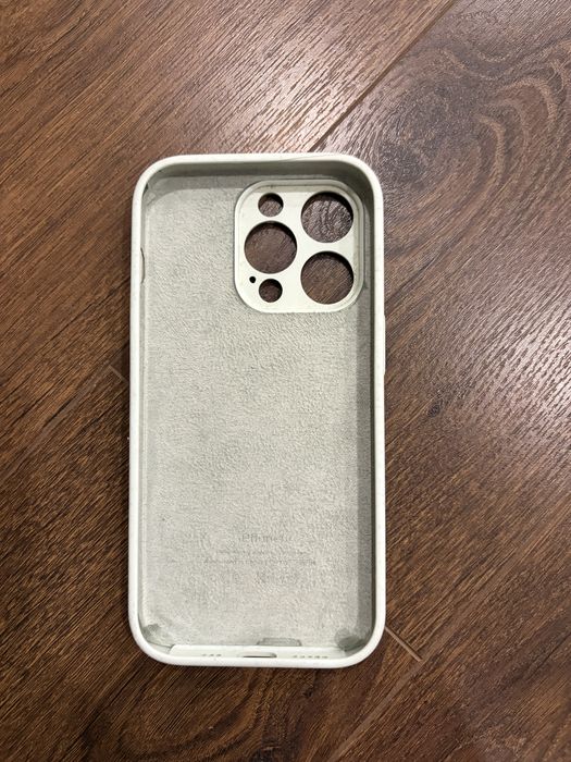 Чехлы айфон 14 про