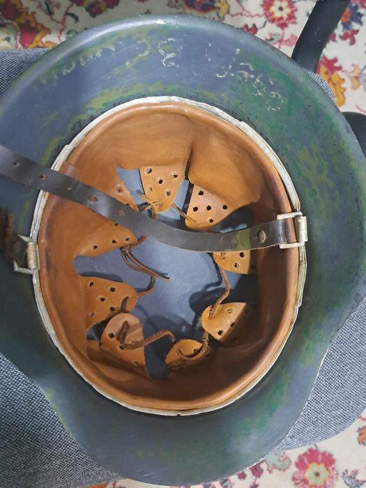 Каска немецкая антикварная