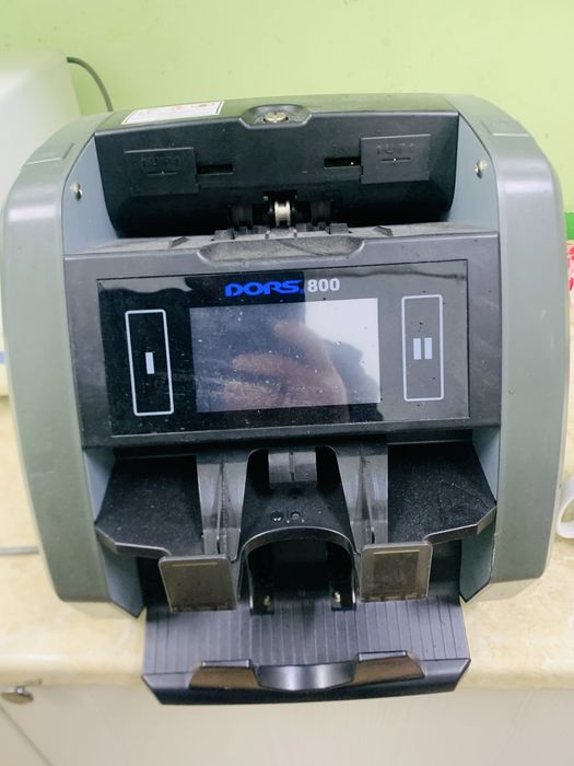 Счетная машинка для денег