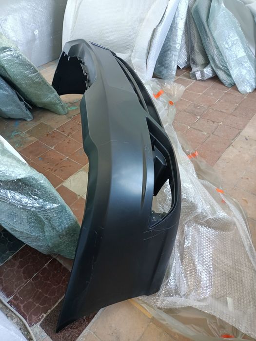 Передний бампер Деу Нексия.