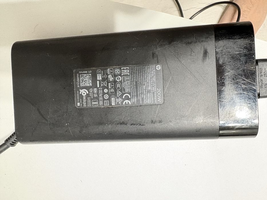 Laptop Gaming HP Omen I7-9750H , RTX 2060