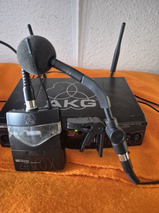 Wirless Akg sr 400 cu microfon akg 516 pt istrument
