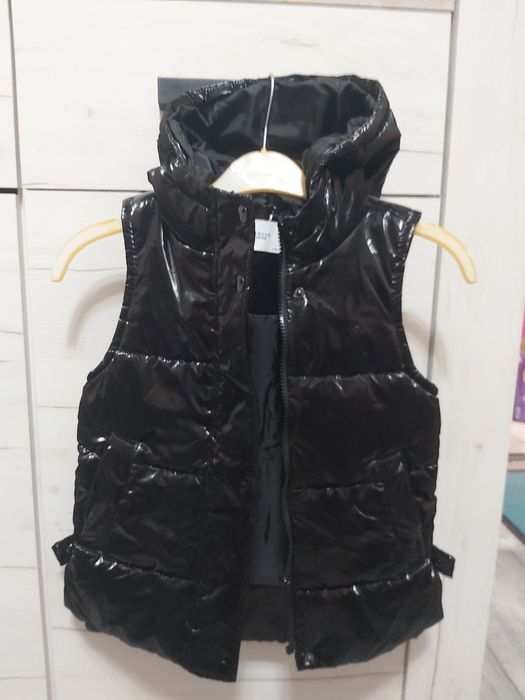 Vesta fetițe Reserved mărimea 116 purtata o singura data