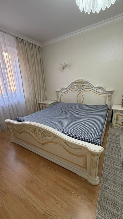 Спальный гарнитур
