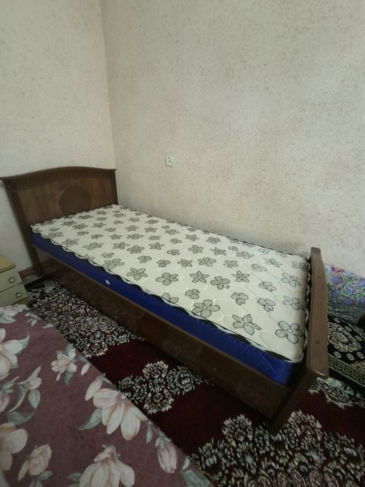 Продается кровать односпальная