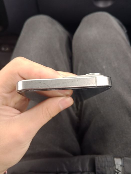 Iphone 15pro max esim sotiladi