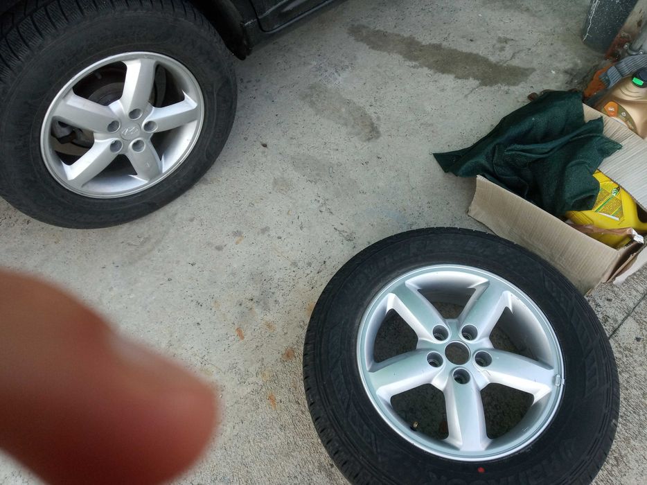 Гуми с Джанти Санта фе