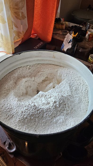 Продам бак, баки, кастрюлю, ведра, емкости.
