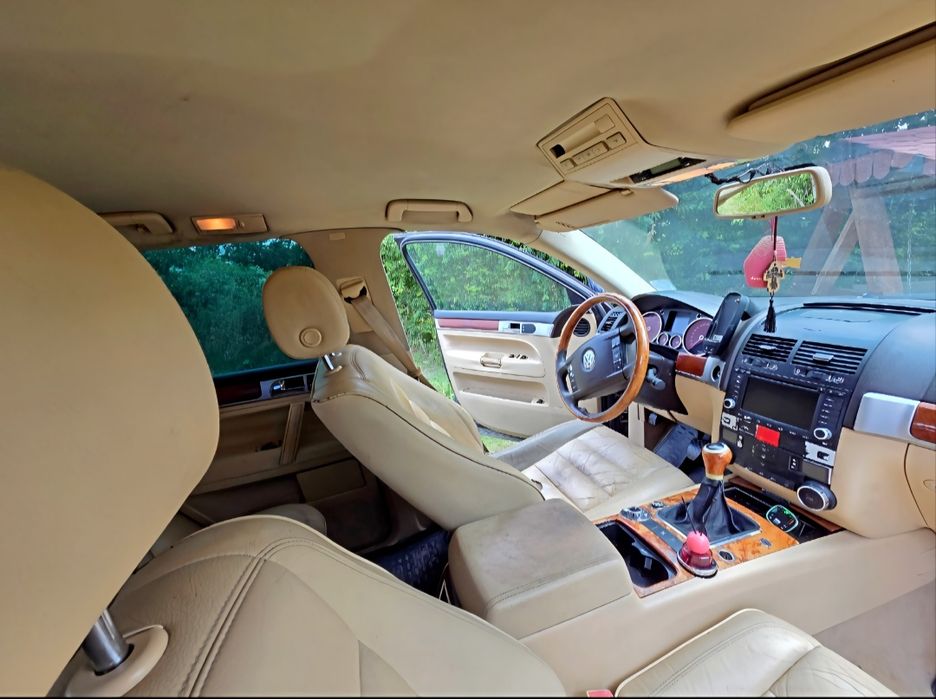 VOLKSWAGEN Touareg 0 — imagine 3