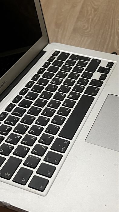Macbook продам в отличном  состоянии