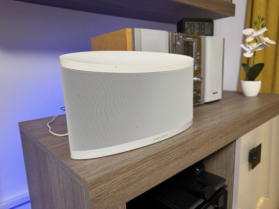 Bowers & wilkins z2 dock boxa