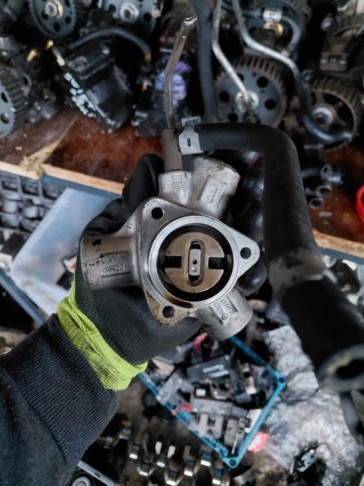 ГНП за VW Golf/Audi A2 1.6 FSI