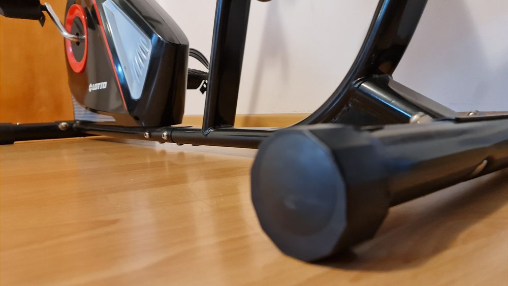 Bicicleta fitness joasa lată mecanică Lotto, cu scaun lat si spatar, foarte putin folosita
