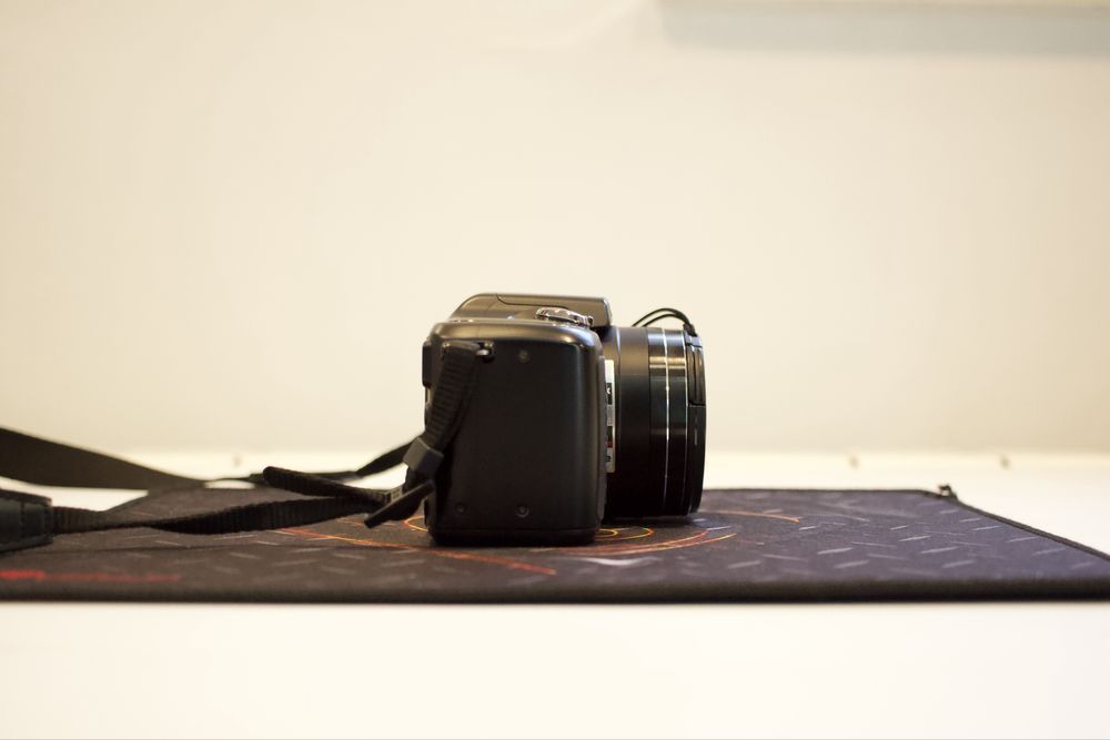 Aparat de fotografiat Nikon Coolpix L840 (nu dau prin curier)