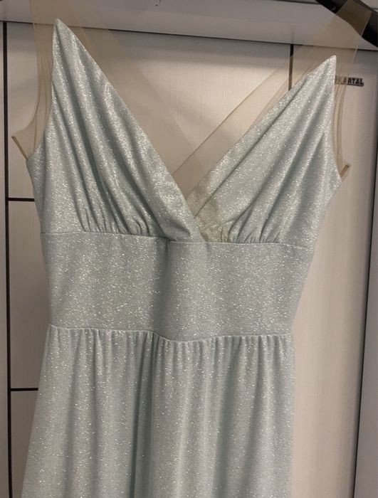 Официална рокля