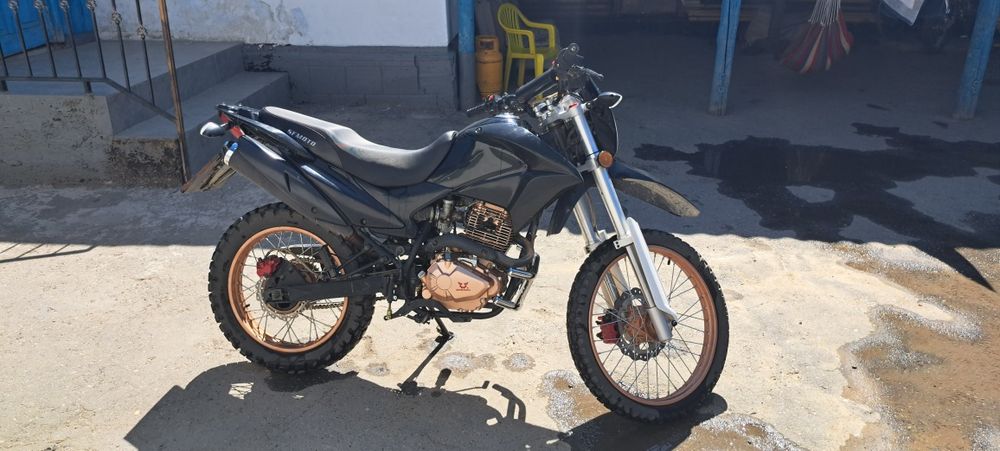 Мотоцикл тур эндуро срочно