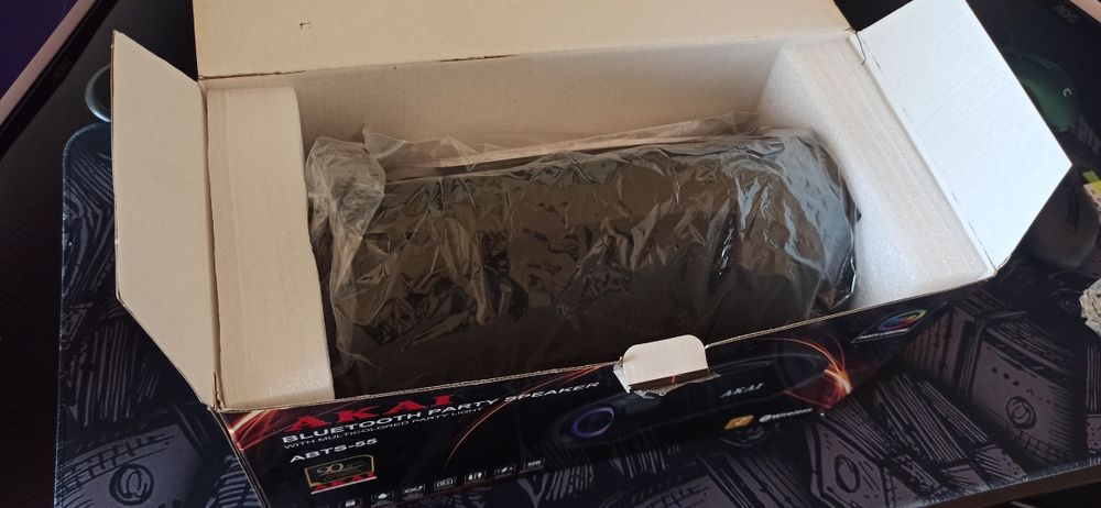 Блутут колона Akai