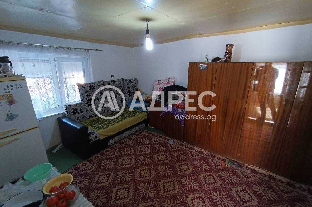 Продава се Къща в Разград, Житница - 66 кв.м за 966 €/кв.м - Снимка #4