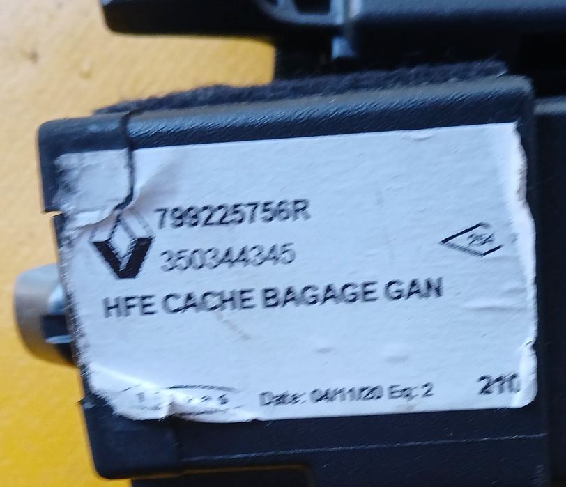 Rulou portbagaj retractabil Renault Kadjar 2020