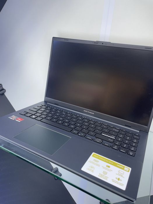 ASUS Vivobook L1504F