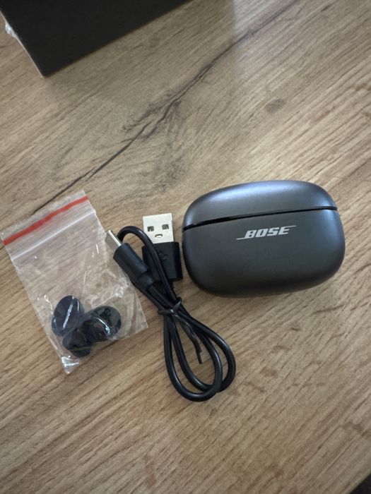 BOSE K50 ULTRA earbuds