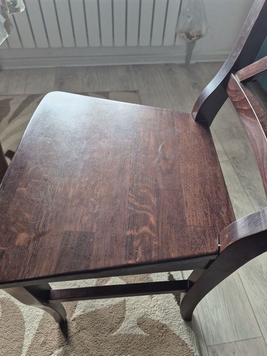 Продам деревянный стул