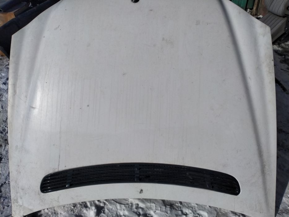 Капот на Мерседес w220