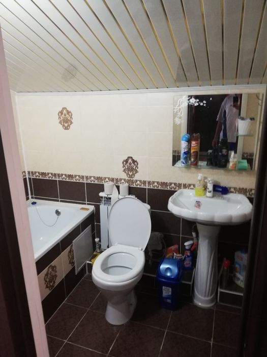 Сдам мансарду суточную в аренду.