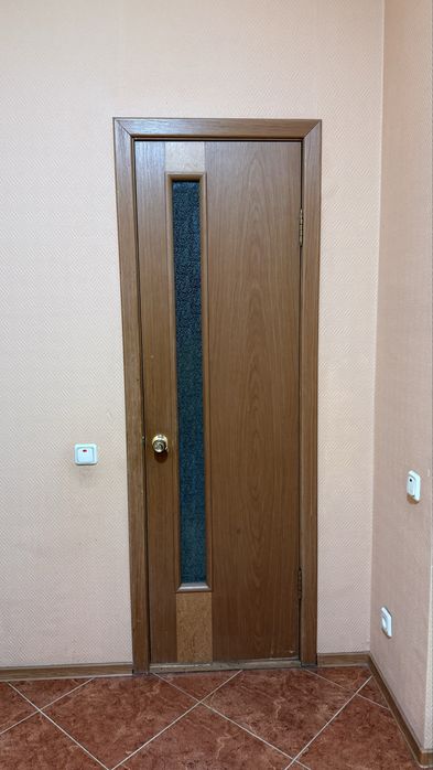 Продам двери чистое дерево