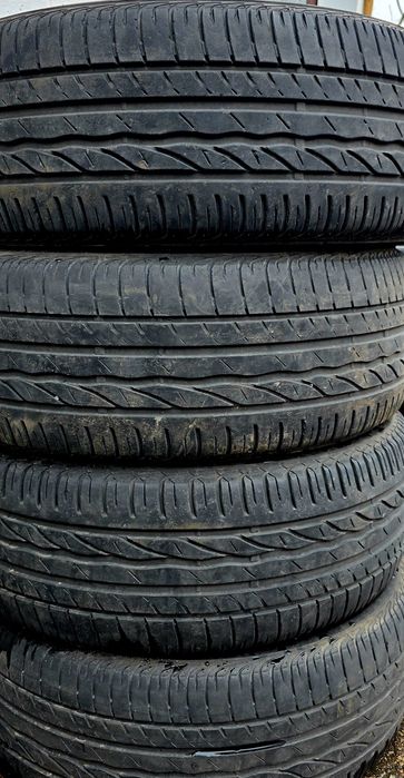 Продаётся Шины 235.55.R17. Bridgestone. Japan . б/у .