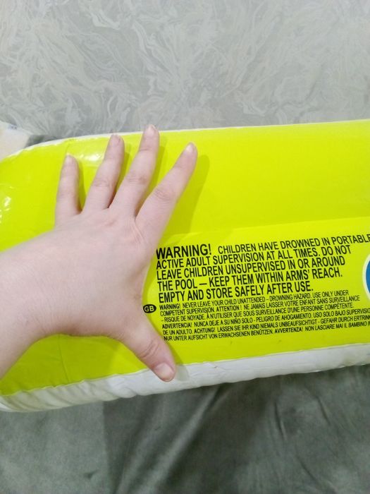 Продам Детский бассейн