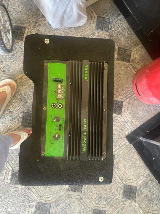 TANBX brendiga mansub Faol Subvufer (Active Subwoofer)